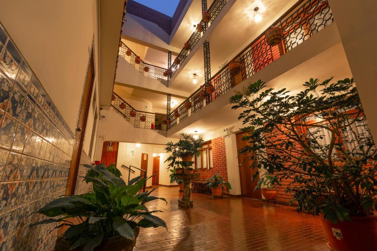 Hotel San Isidro Inn Лима Екстериор снимка
