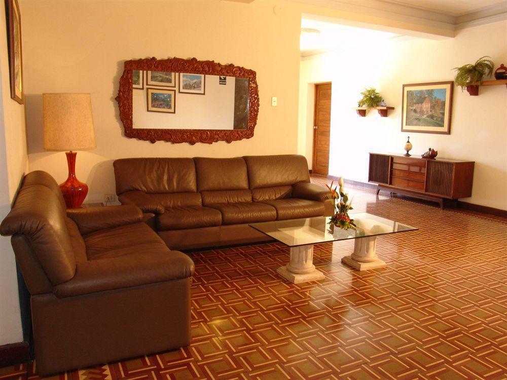 Hotel San Isidro Inn Лима Екстериор снимка